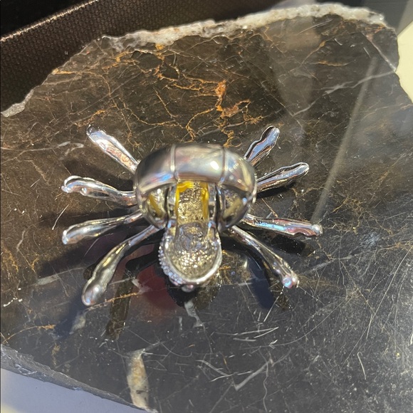 Rhinestone Spider Stretch Silvertone Ring - Picture 7 of 7